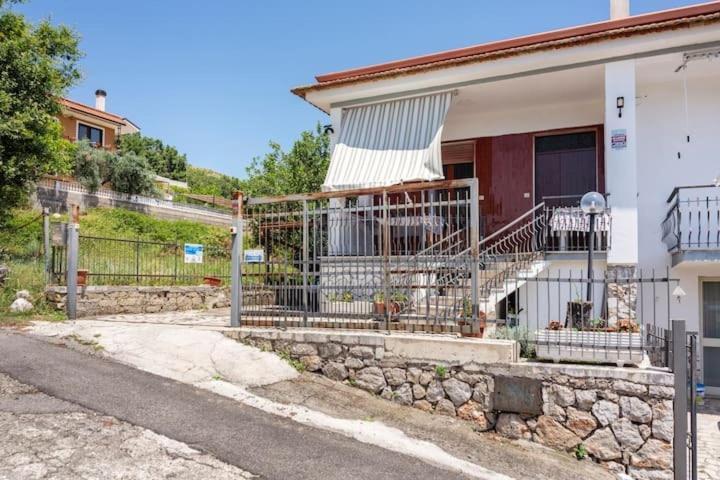 Guesthouseminturnoit Lucia Sparagna Exterior foto